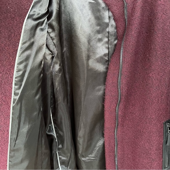 Ladies wine colored/burgundy wool blend pea coat. Calvin Klein. XXL - Picture 5 of 15